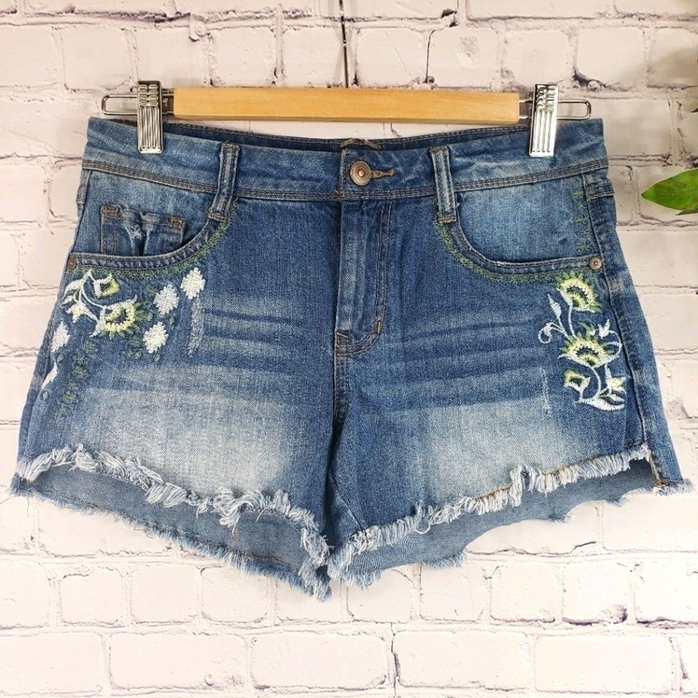 HARPER Jean Embroidered Shorts Blue Size 27